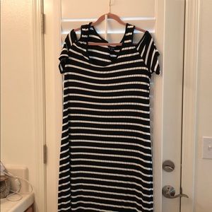 Full Length Cold Shoulder Maxi Dress